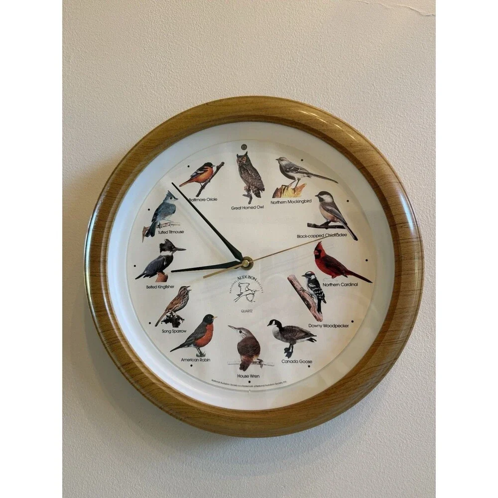 VINTAGE National Audubon Society Singing Bird Clock 13